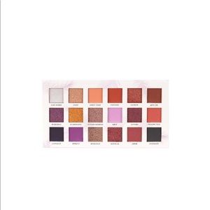 Seduce Me Eyeshadow Palette